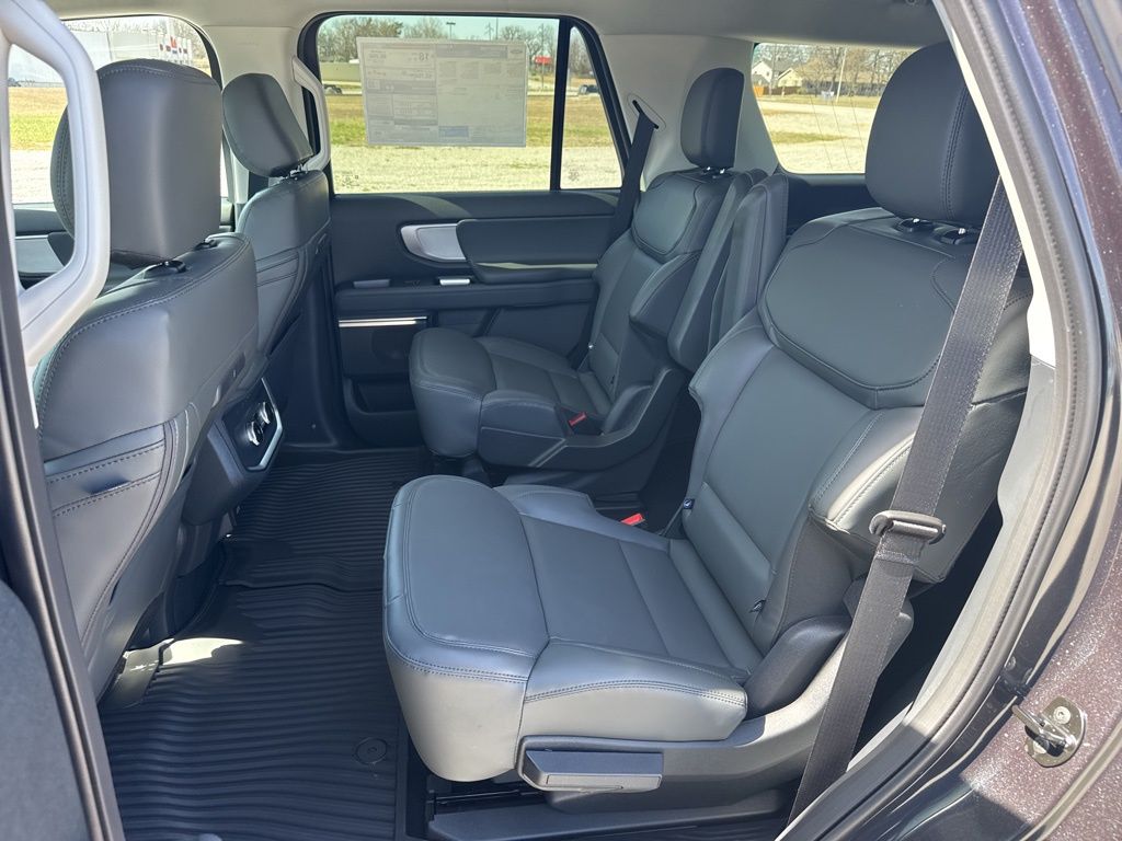2026 Ford Expedition Active - Photo 22