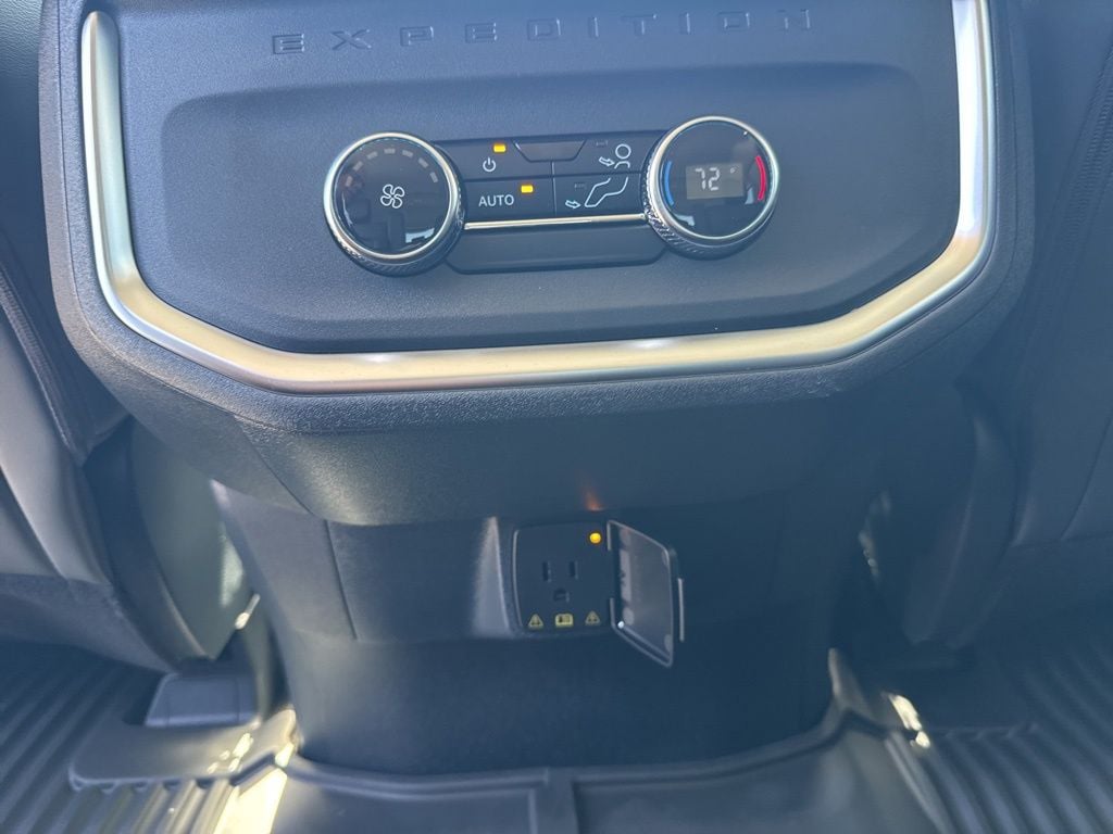 2026 Ford Expedition Active - Photo 23