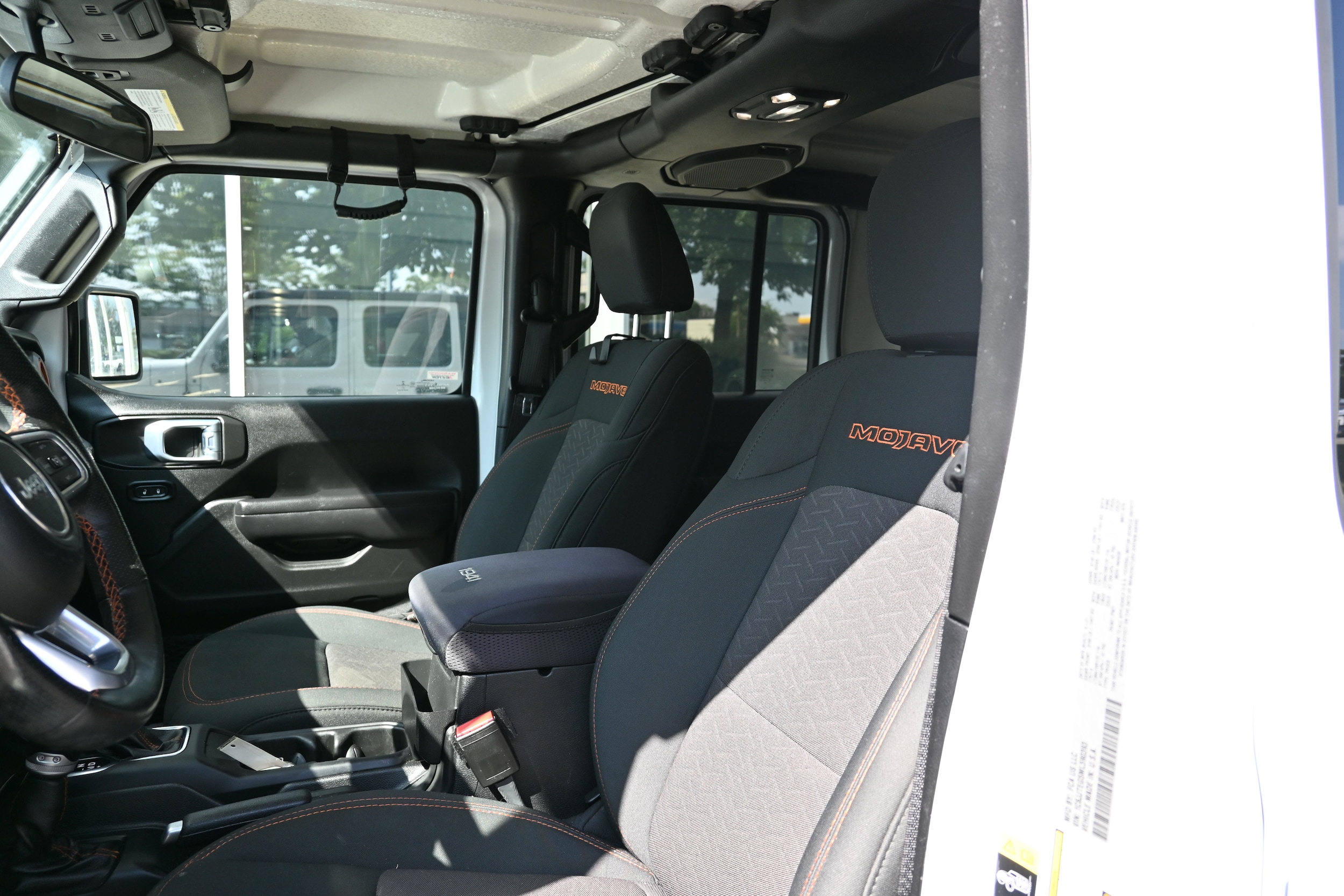 2021 Jeep Gladiator Mojave - Photo 7