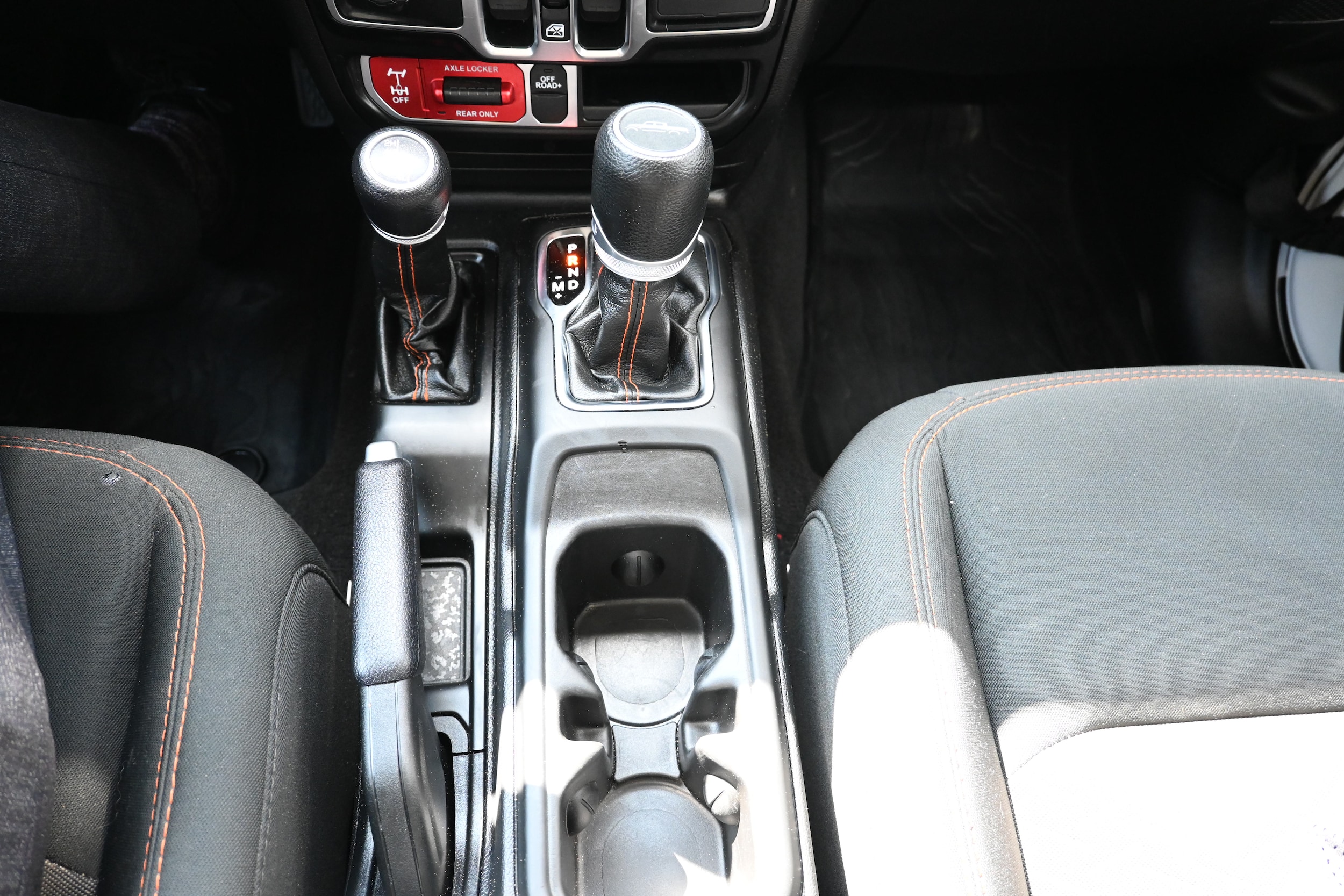 2021 Jeep Gladiator Mojave - Photo 10