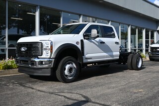 2027 Ford F-450 Chassis F-450&reg; XL Truck Crew Cab