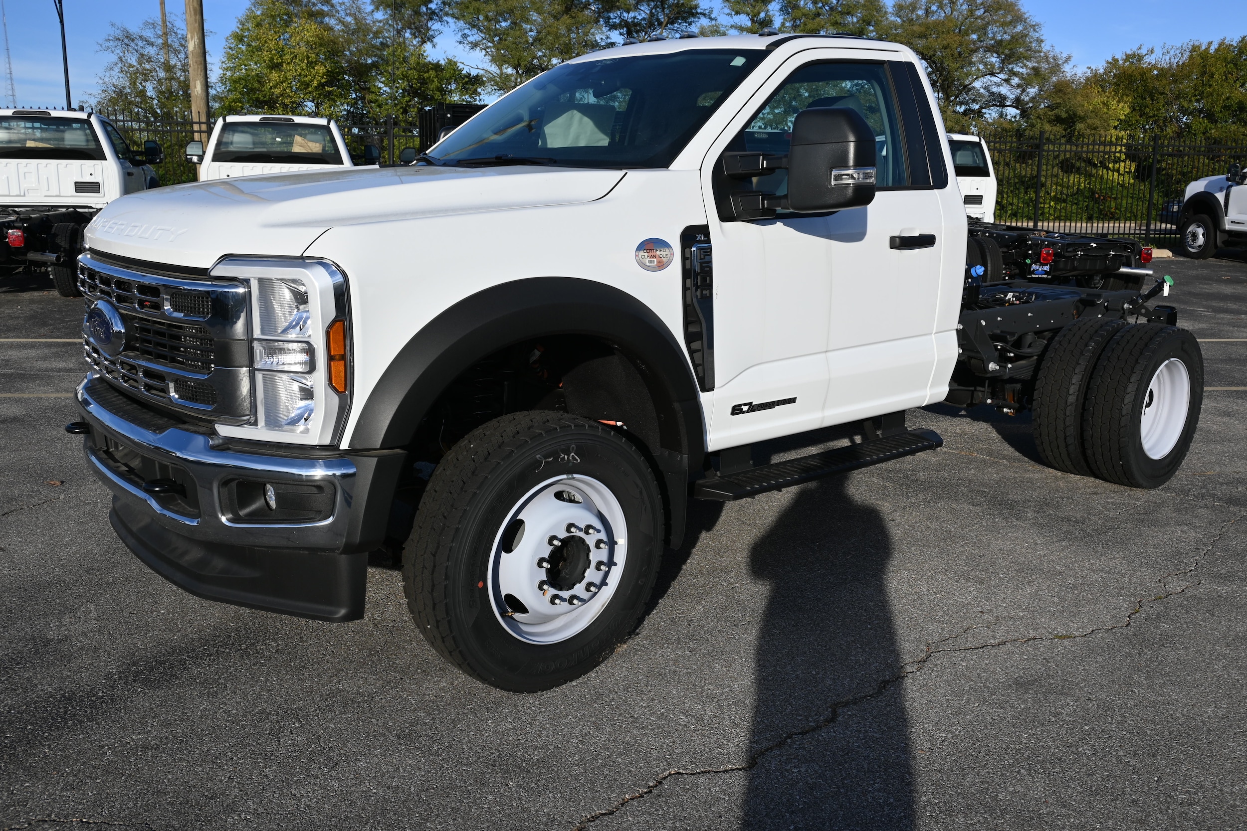 2025 Ford F-600 Super Duty Chassis Cab