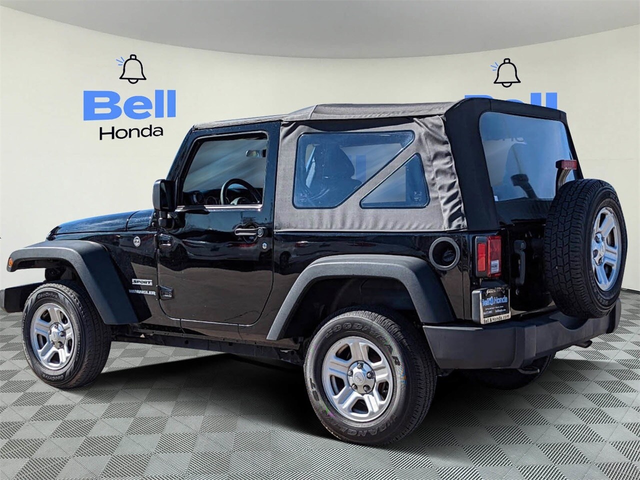 Used 2016 Jeep Wrangler Sport SUV