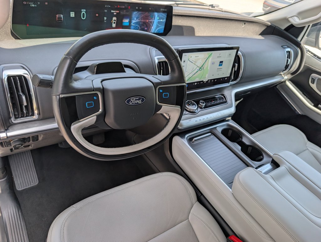 Used 2025 Ford Expedition Platinum SUV