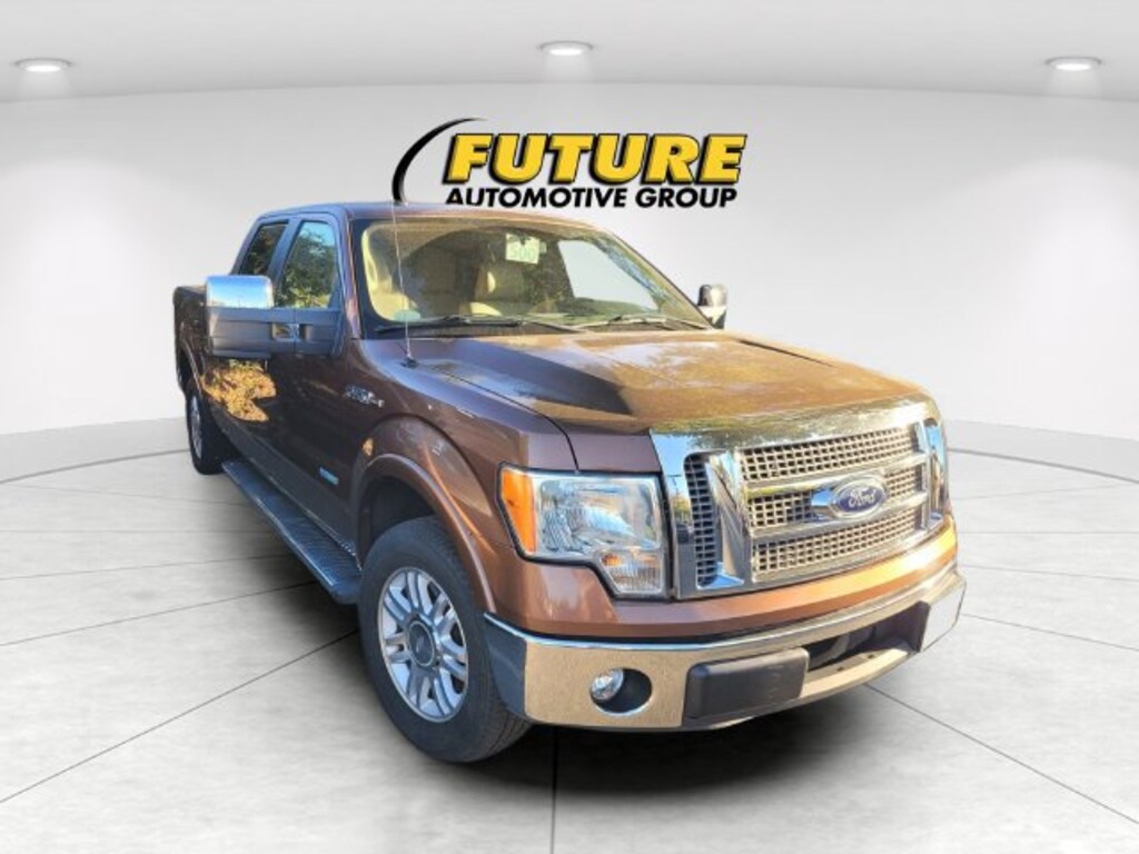 Used 2011 Ford F-150 Lariat Crew Cab Pickup