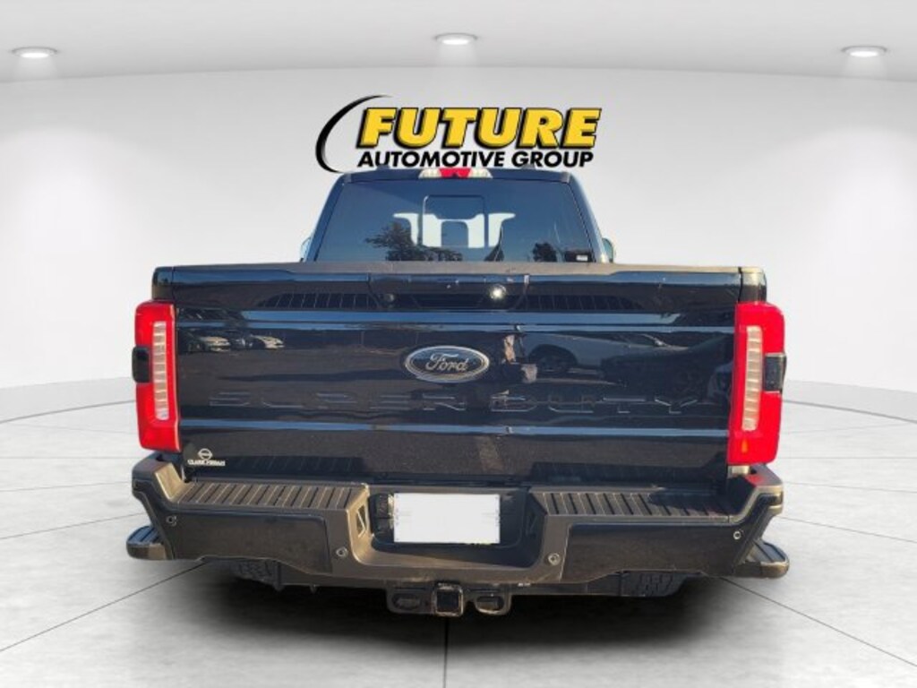 Certified 2025 Ford Super Duty F-350 SRW LARIAT Crew Cab Pickup
