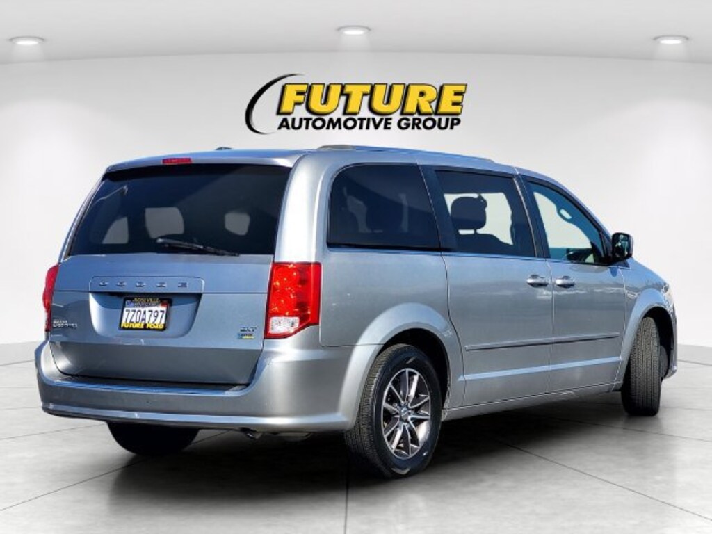 Certified 2017 Dodge Grand Caravan SXT Mini-van, Passenger