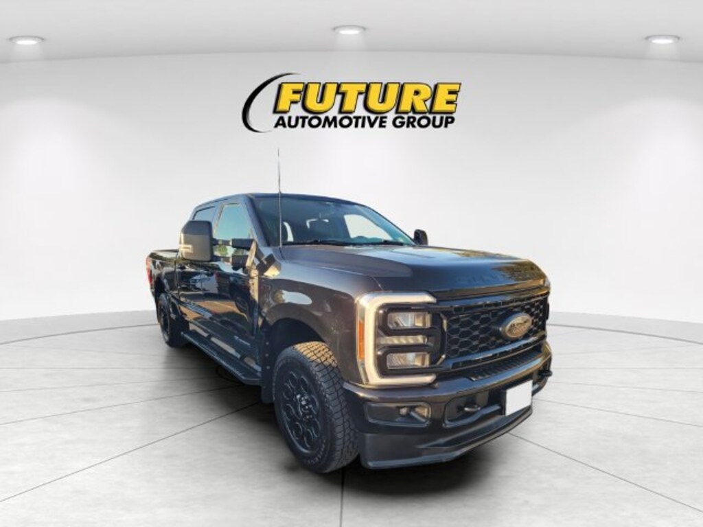 Certified 2025 Ford Super Duty F-350 SRW LARIAT Crew Cab Pickup