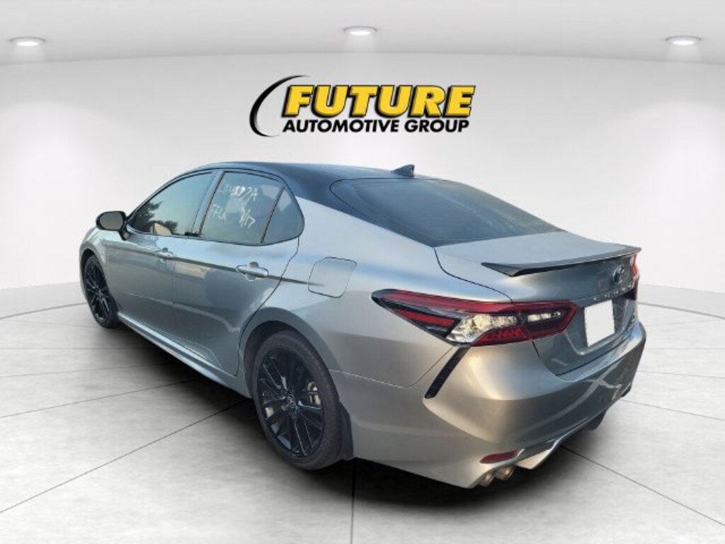 Used 2022 Toyota Camry Hybrid XSE 4dr Car