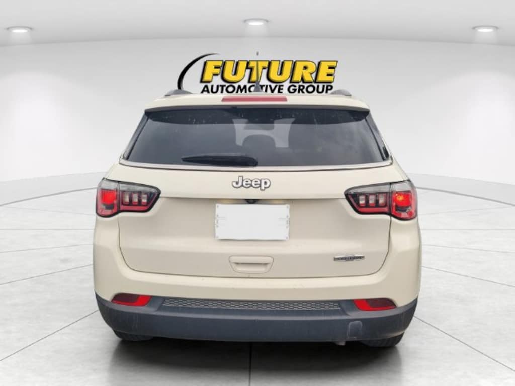 Used 2019 Jeep Compass Latitude Sport Utility