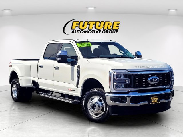 Certified 2026 Ford Super Duty F-350 DRW LARIAT Crew Cab Pickup