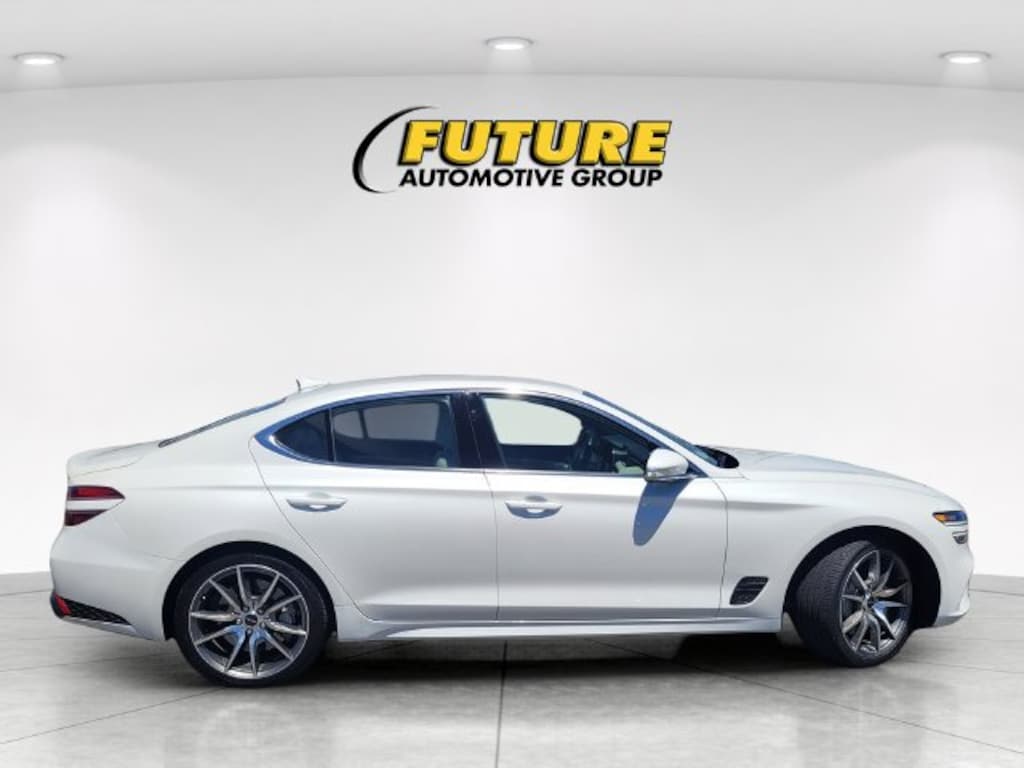 Used 2024 Genesis G70 2.5T Sedan