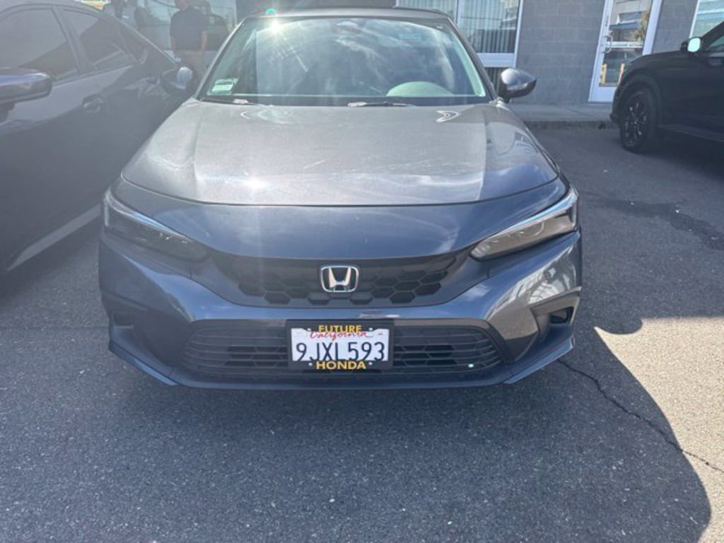 Used 2024 Honda Civic LX Hatchback