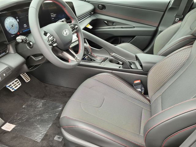 2025 Hyundai Elantra N Line - Photo 14