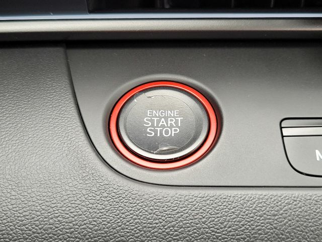 2025 Hyundai Elantra N Line - Photo 22