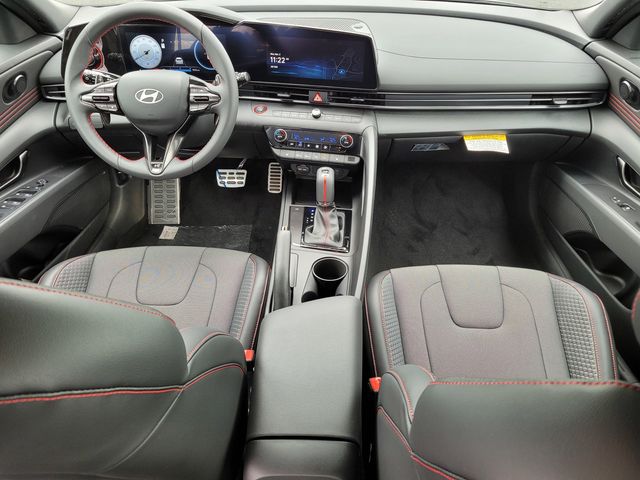 2025 Hyundai Elantra N Line - Photo 13