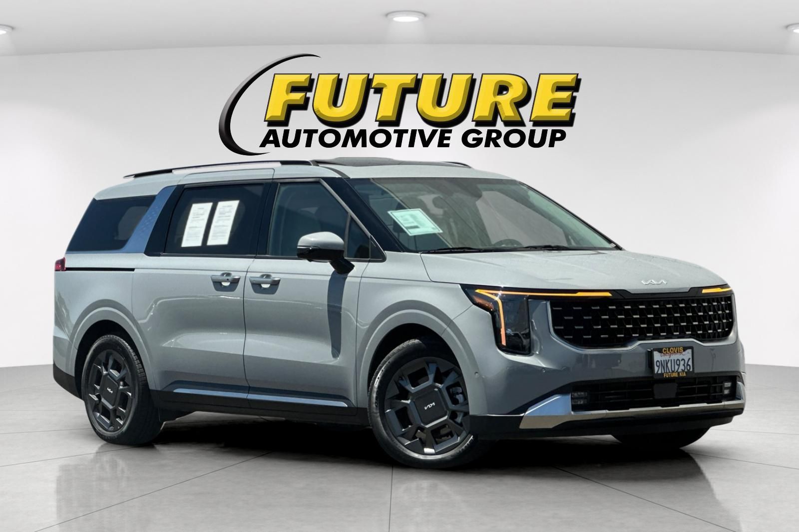 2025 Kia Carnival SX