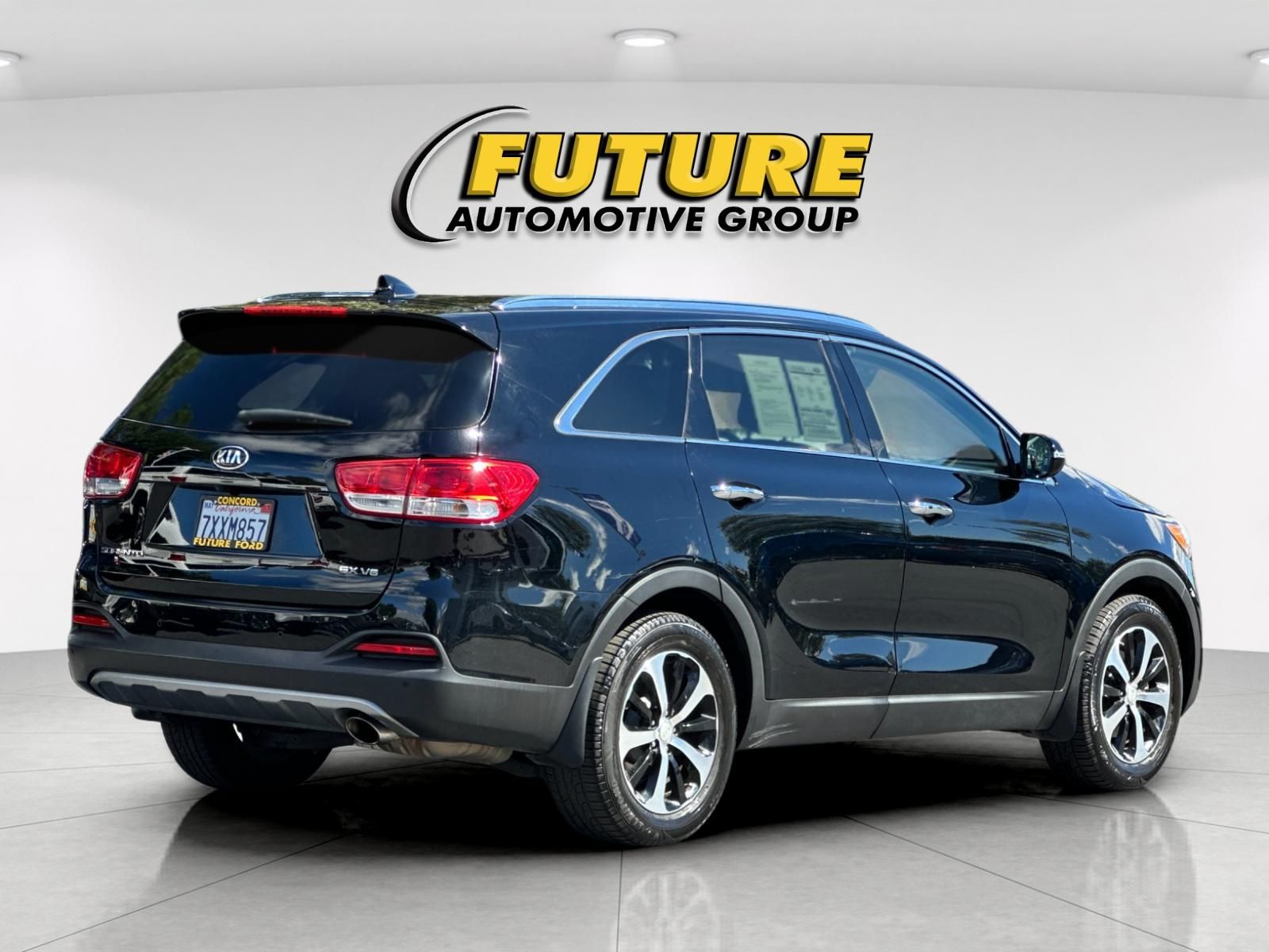 Used 2017 Kia Sorento 3.3L EX SUV