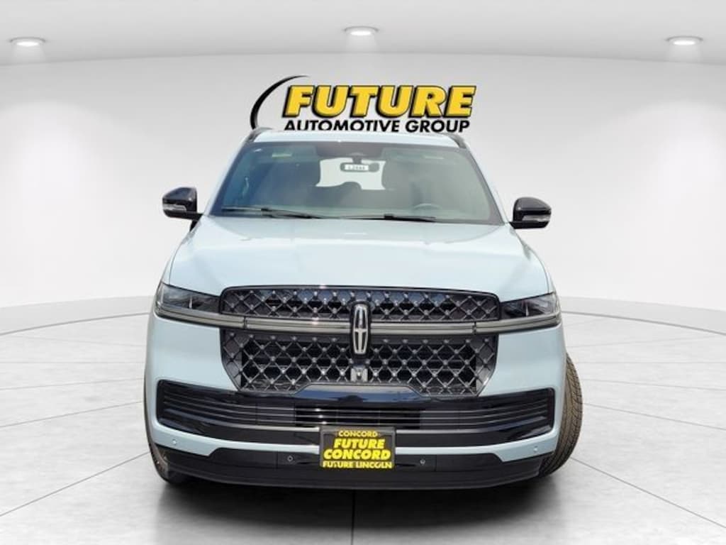 New 2026 Lincoln Navigator L Reserve SUV