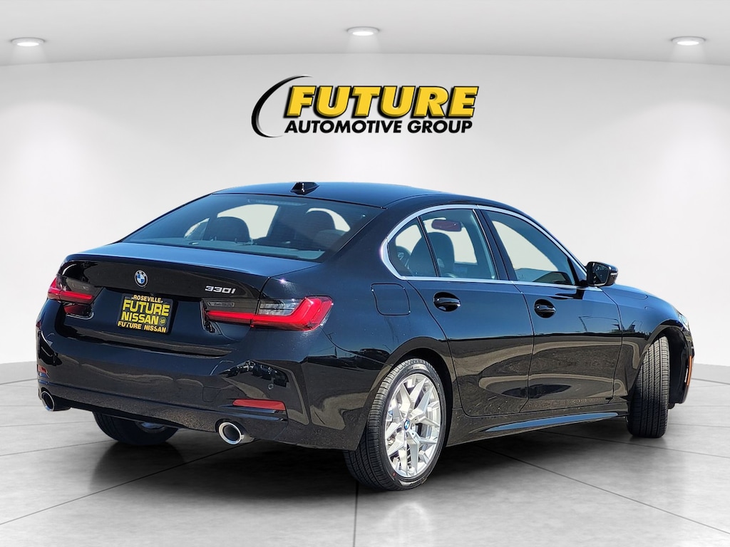 Used 2025 BMW 3 Series 330i Sedan