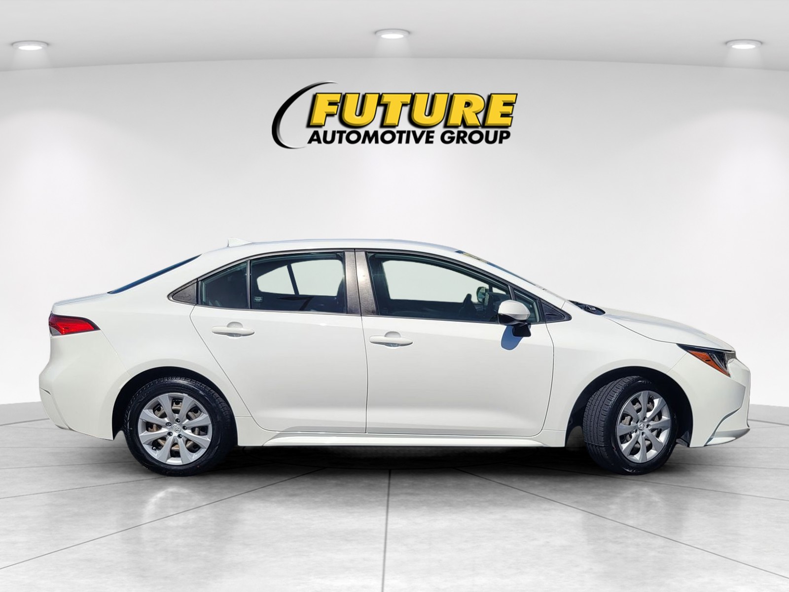 Used 2022 Toyota Corolla LE Sedan