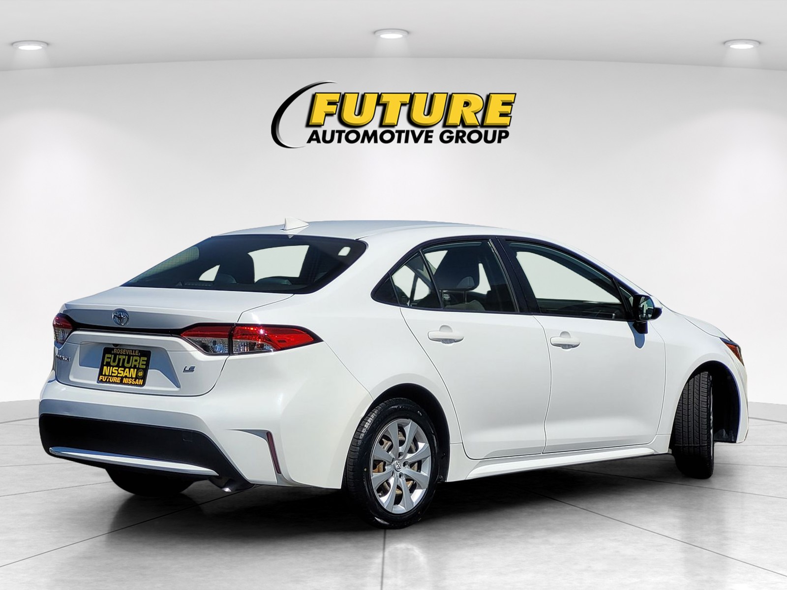 Used 2022 Toyota Corolla LE Sedan