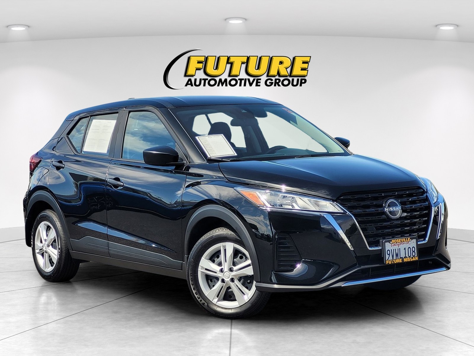 2025 Nissan KICKS PLAY