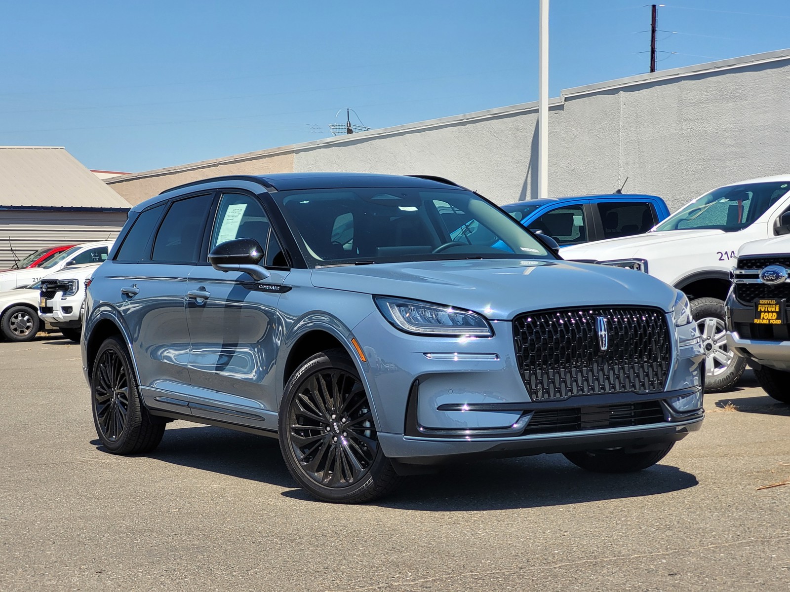 2025 Lincoln Corsair Premiere CROSSOVERS