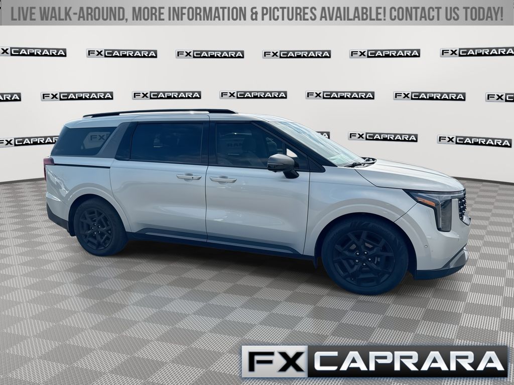  Kia Carnival