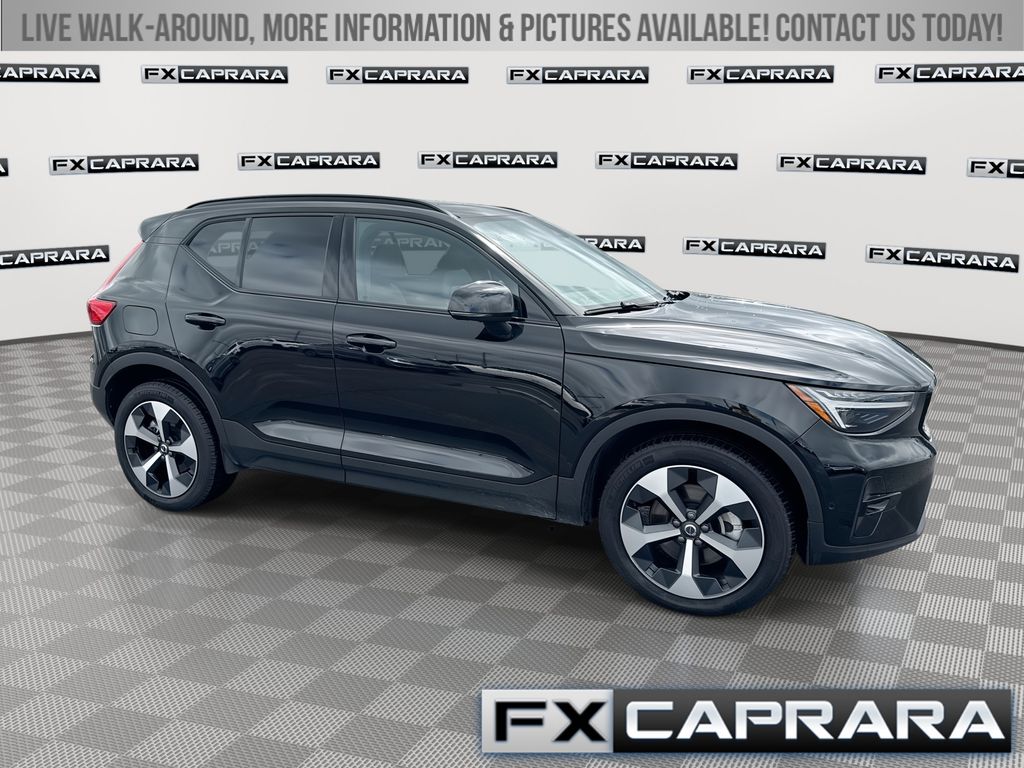 2026 Volvo XC40 Plus