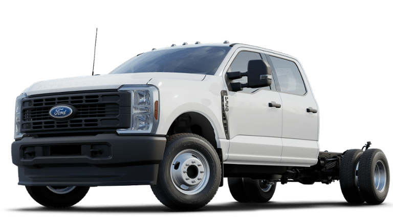 2025 Ford F-350 Super Duty Chassis Cab XL - Photo 43