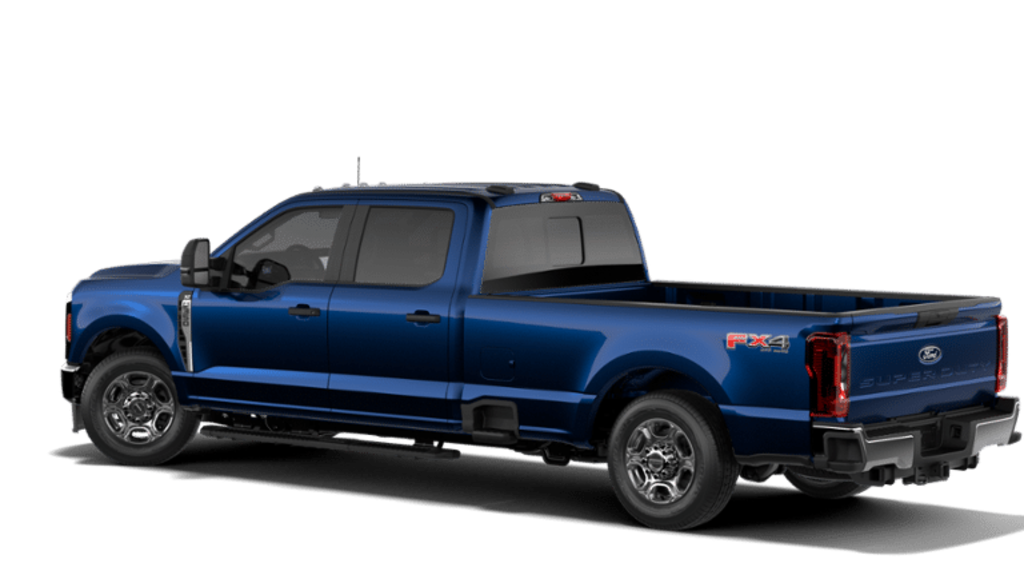New 2027 Ford Super Duty F-350® XLT TRUCK