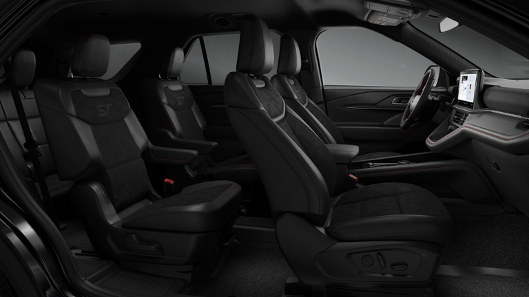 2026 Ford Explorer ST - Photo 29