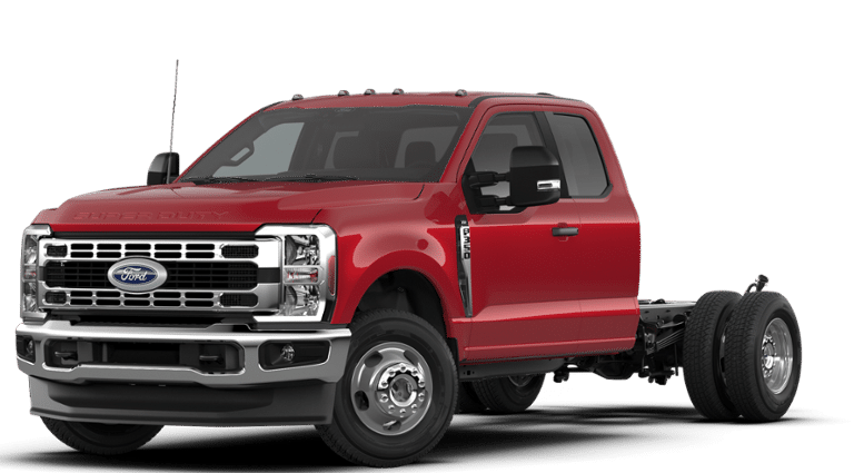 2026 Ford F-350 Super Duty Chassis Cab XLT