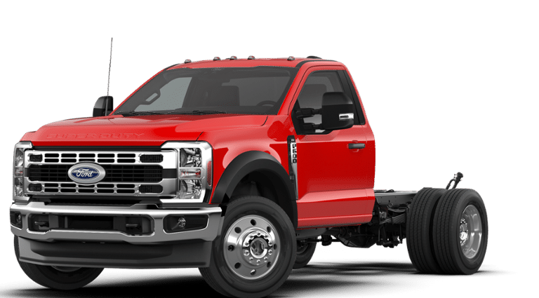 2026 Ford F-600 Super Duty Chassis Cab XLT