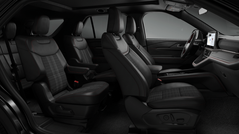 2026 Ford Explorer ST-Line - Photo 6