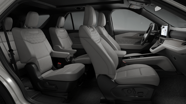 2027 Ford Explorer Platinum SUV