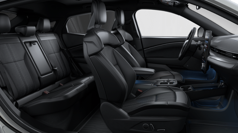 2026 Ford Mustang Mach-E GT - Photo 6