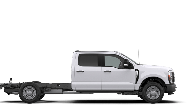 2026 Ford Super Duty F-350 SRW Chassis Cab F-350&reg; XL Truck Crew Cab