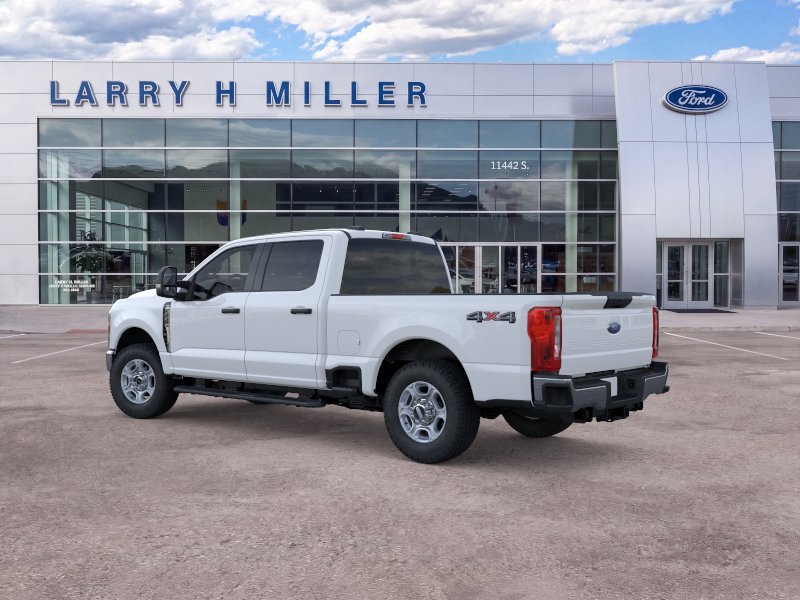New 2026 Ford Super Duty F-250 SRW XLT 4WD Crew Cab 8' Box V8 Engine