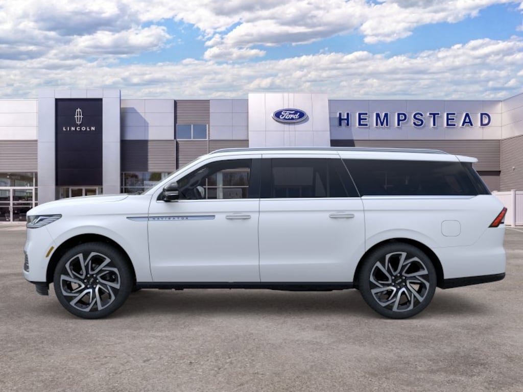 New 2026 Lincoln Navigator L Reserve SUV