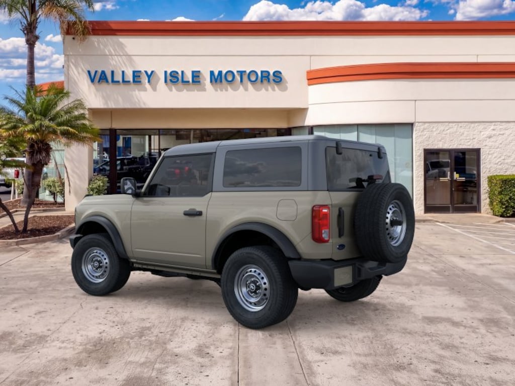 New 2026 Ford Bronco Base SUV