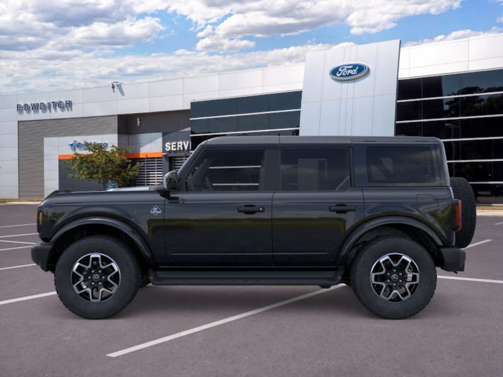 New 2026 Ford Bronco Outer Banks SUV
