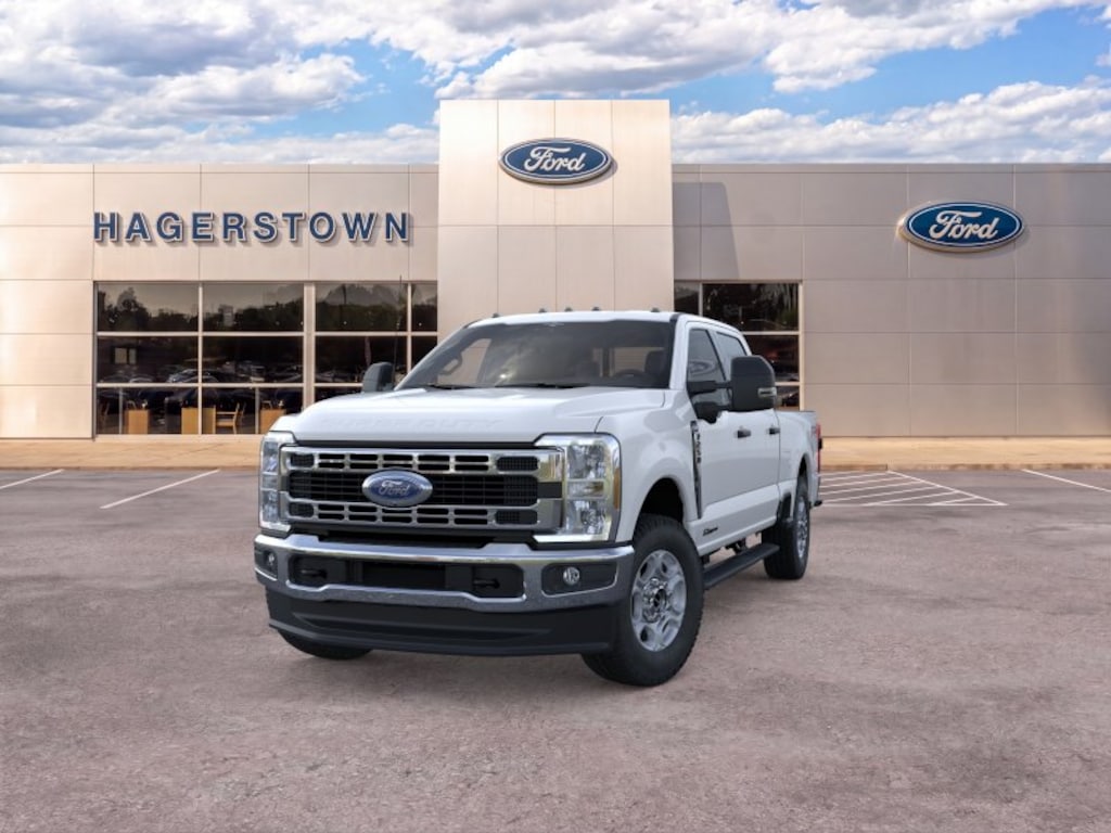New 2026 Ford F-250 XLT Truck Crew Cab