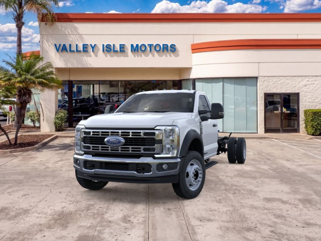 New 2025 Ford F-550SD F-550® XL TRUCK