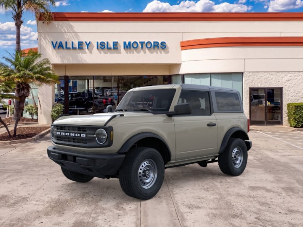New 2026 Ford Bronco Base SUV