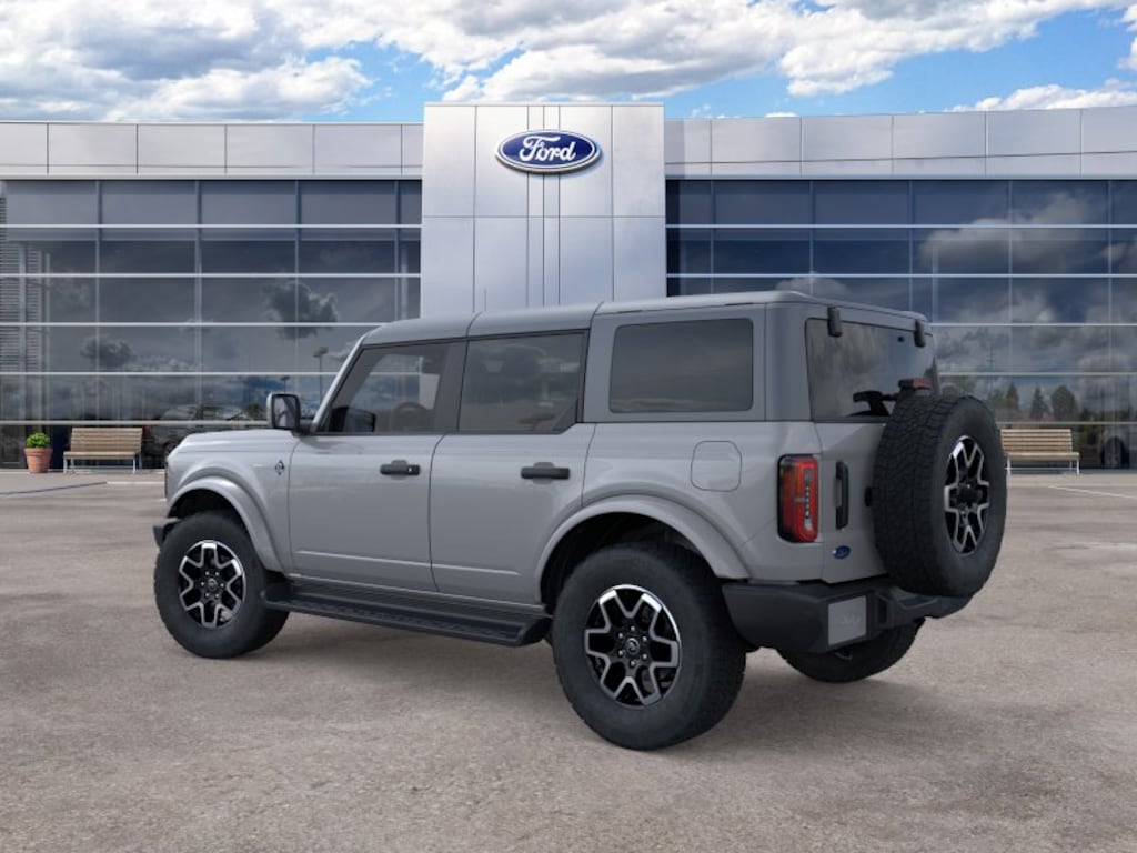 New 2026 Ford Bronco Outer Banks SUV