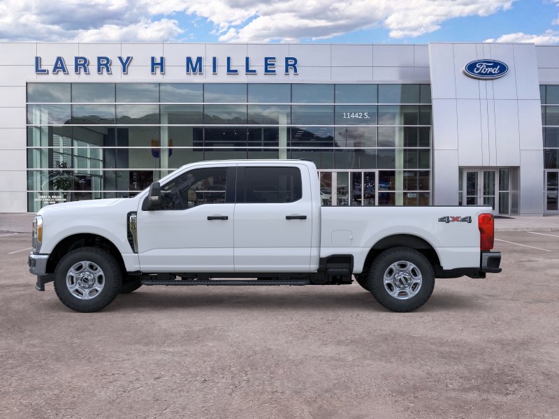 New 2026 Ford Super Duty F-250 SRW XLT 4WD Crew Cab 8' Box V8 Engine