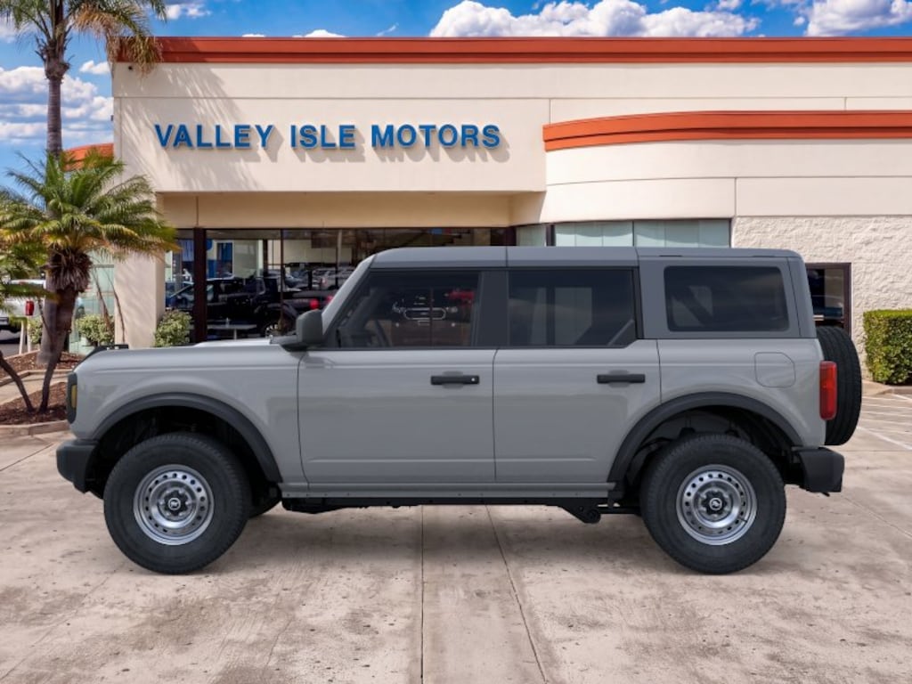 New 2026 Ford Bronco Base SUV