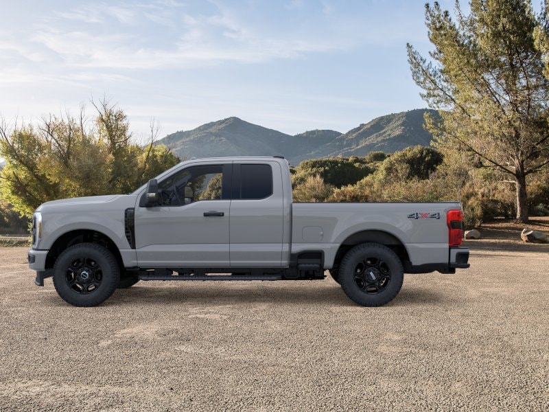 2026 Ford F-350 Super Duty XL - Photo 3